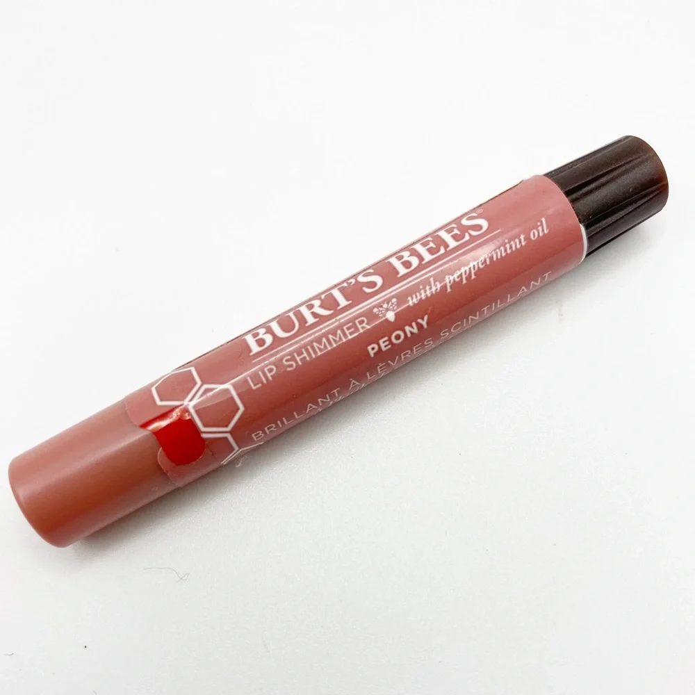 Burt’s Bees Lip Shimmer Peony Lip Shimmer with peppermint oil sealed